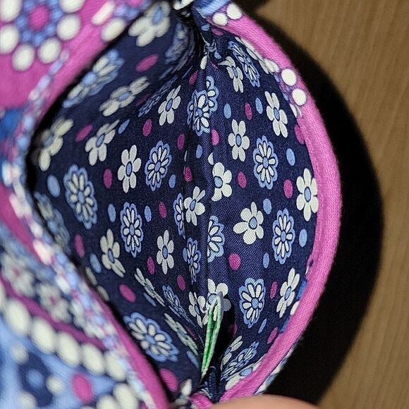 VERA BRADLEY BOYSENBERRY SMALL CARD WALLET - Picture 4 of 10